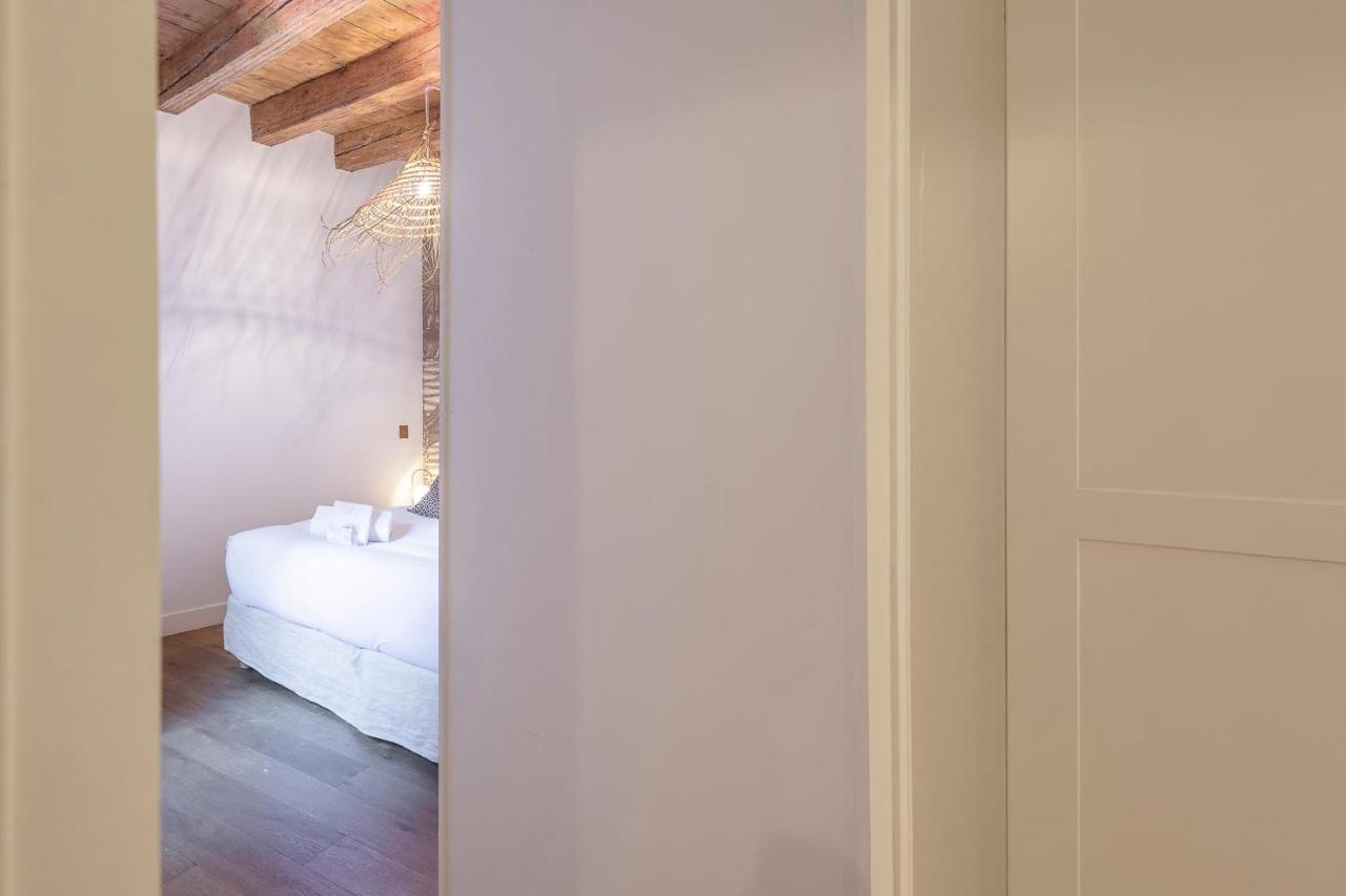 Apartamento Amplio apartamento Clasificado 4 estrellas en el corazón del casco antiguo Annecy Exterior foto